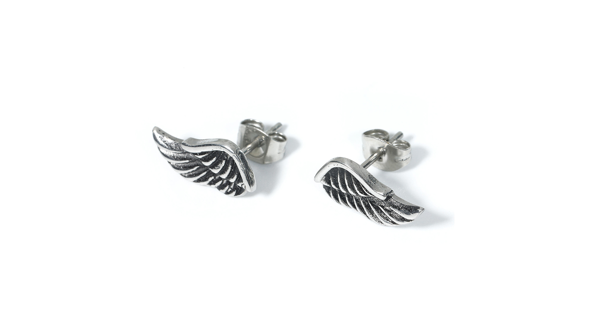 wing earring 1920 x 1080