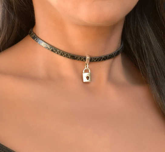 Daily Sexual Collar with lock pendant