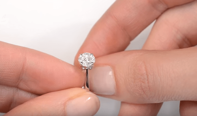 Save on your engagement ring