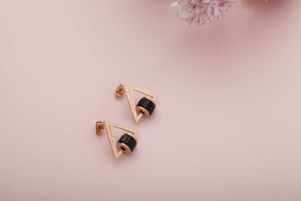 gold plated spinner triangular geometric earrings