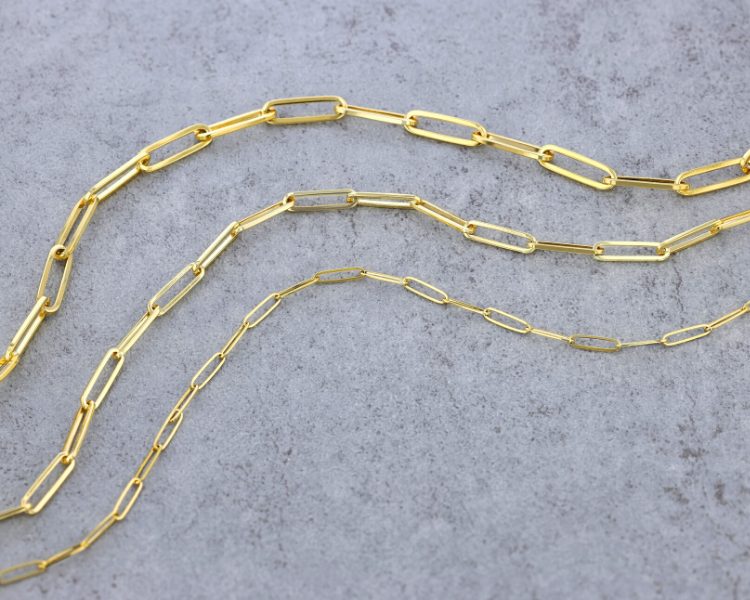 yellow gold paperclip chain necklace