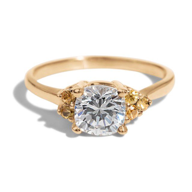 diamond and yellow sapphire ring